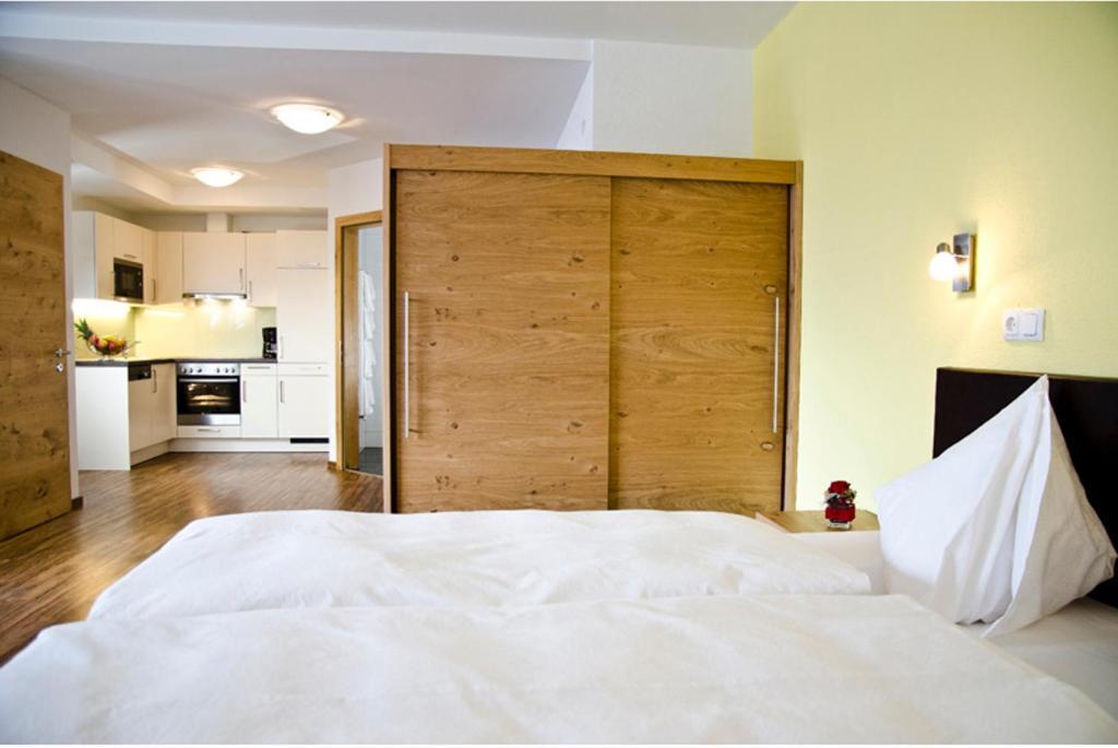 Chalet Barbara ايشجل الغرفة الصورة
